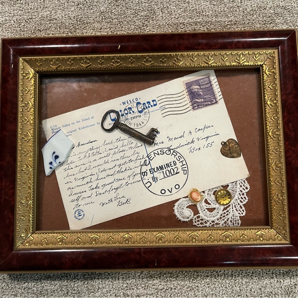 Vintage WWII Framed Postcard from Honolulu